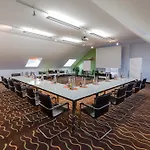 Hotel Arooma
