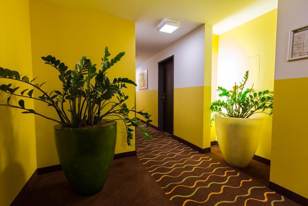 Hotel Arooma 3*